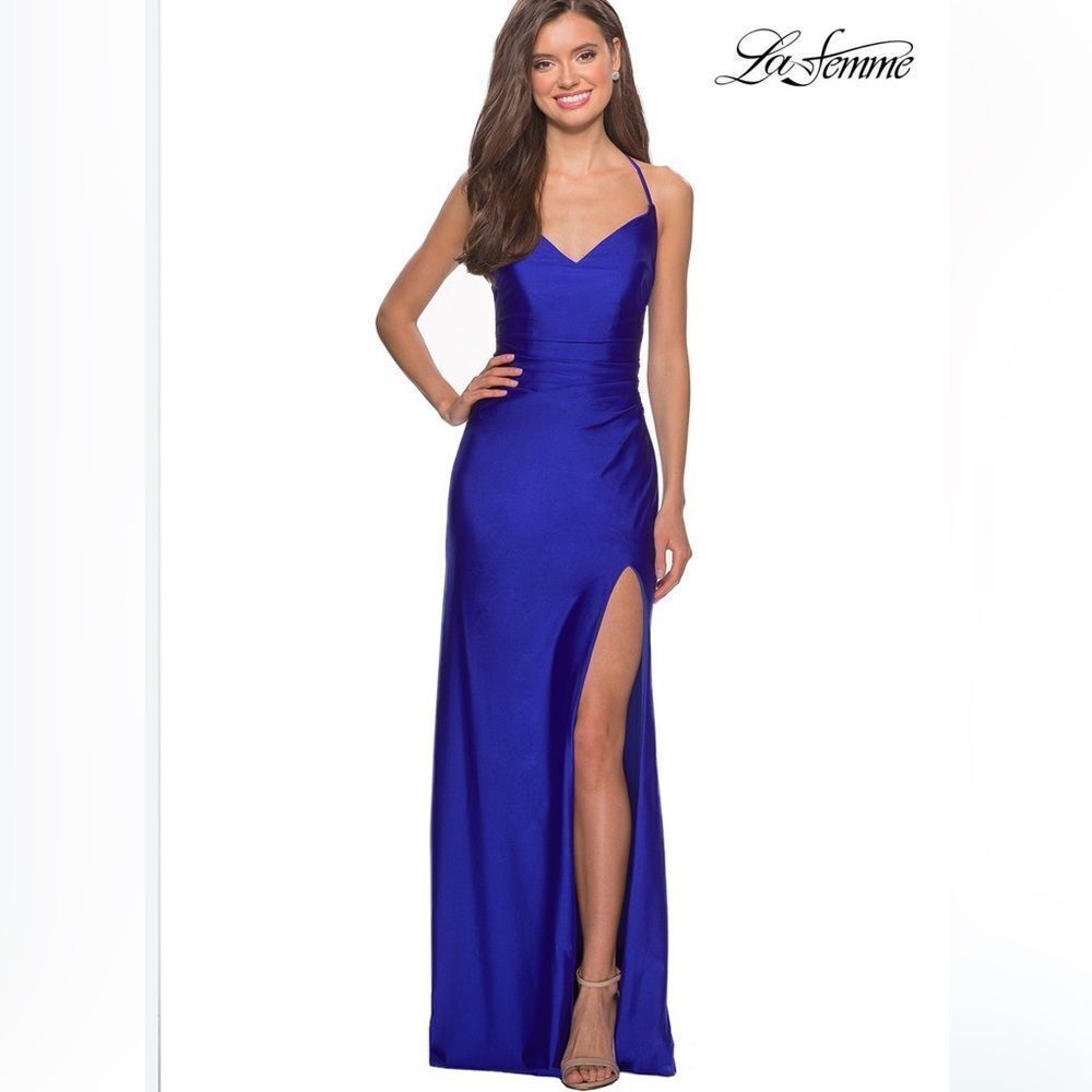 LA FEMME NWT